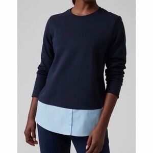Athleta Gallery Top Medium Navy and Quarry Blue